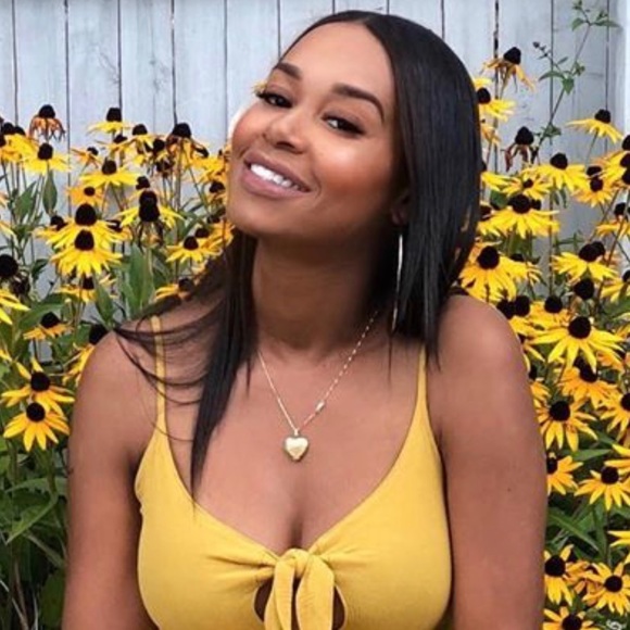 Meet your Posher, Prilly - Picture 1 of 1